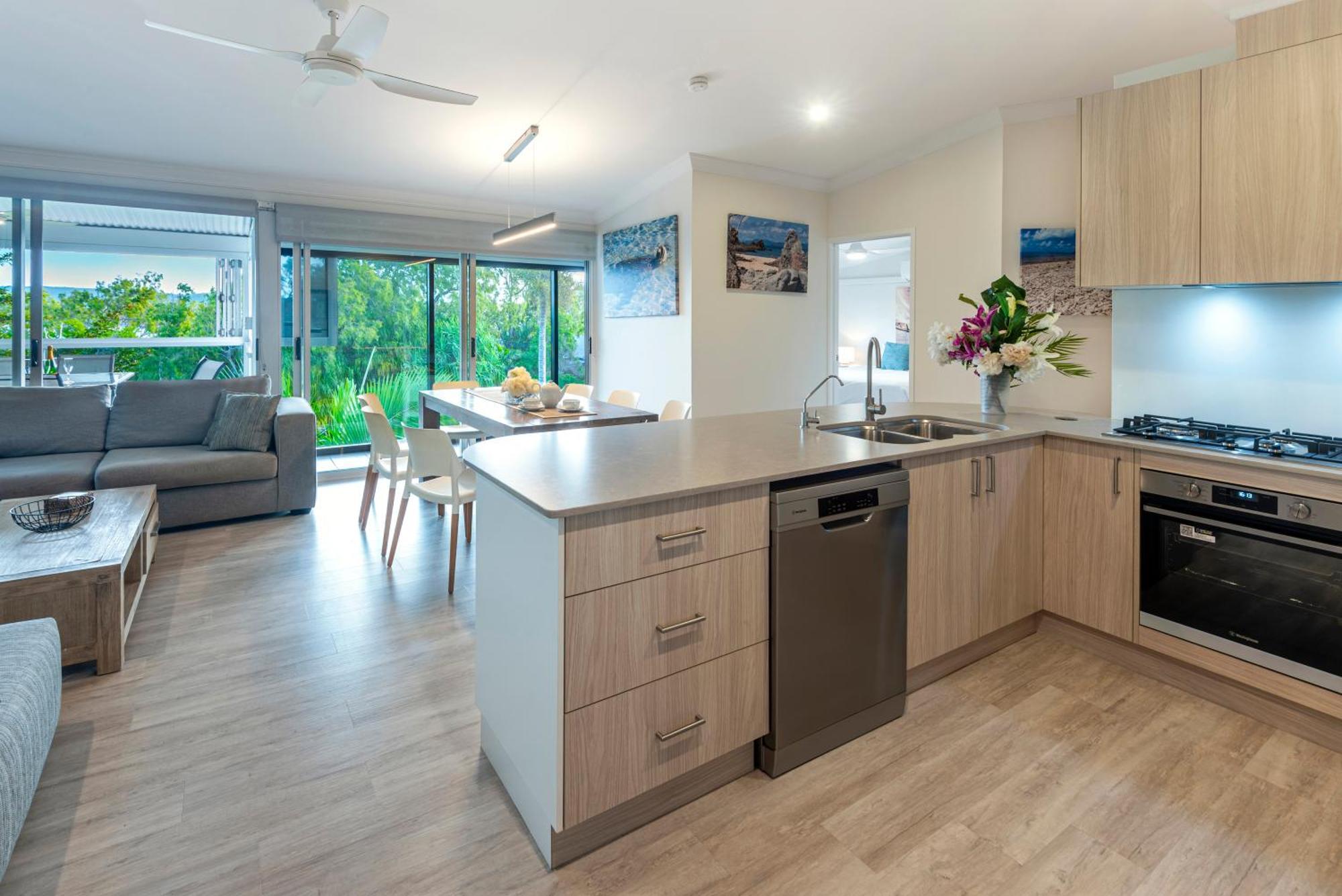 Oasis Apartments On Hamilton Island By Hiha Εξωτερικό φωτογραφία