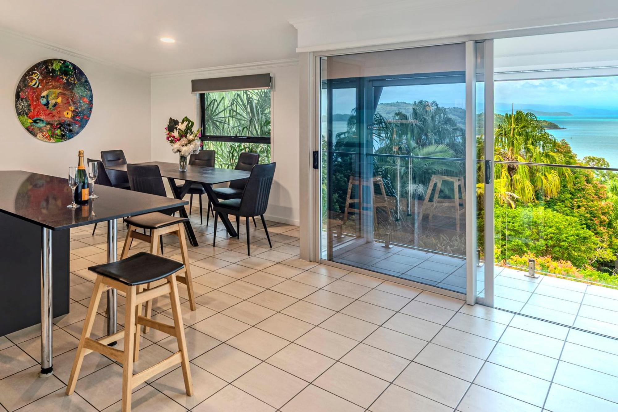 Oasis Apartments On Hamilton Island By Hiha Εξωτερικό φωτογραφία